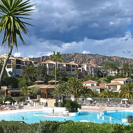 Village Cap Esterel - Le Village-66 By Interhome